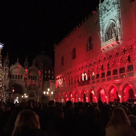 Yellow House Apartment